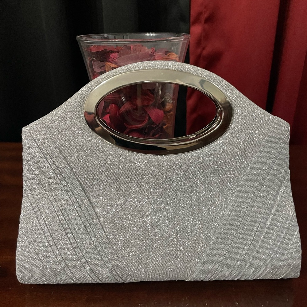 Elegant Silver Evening Clutch